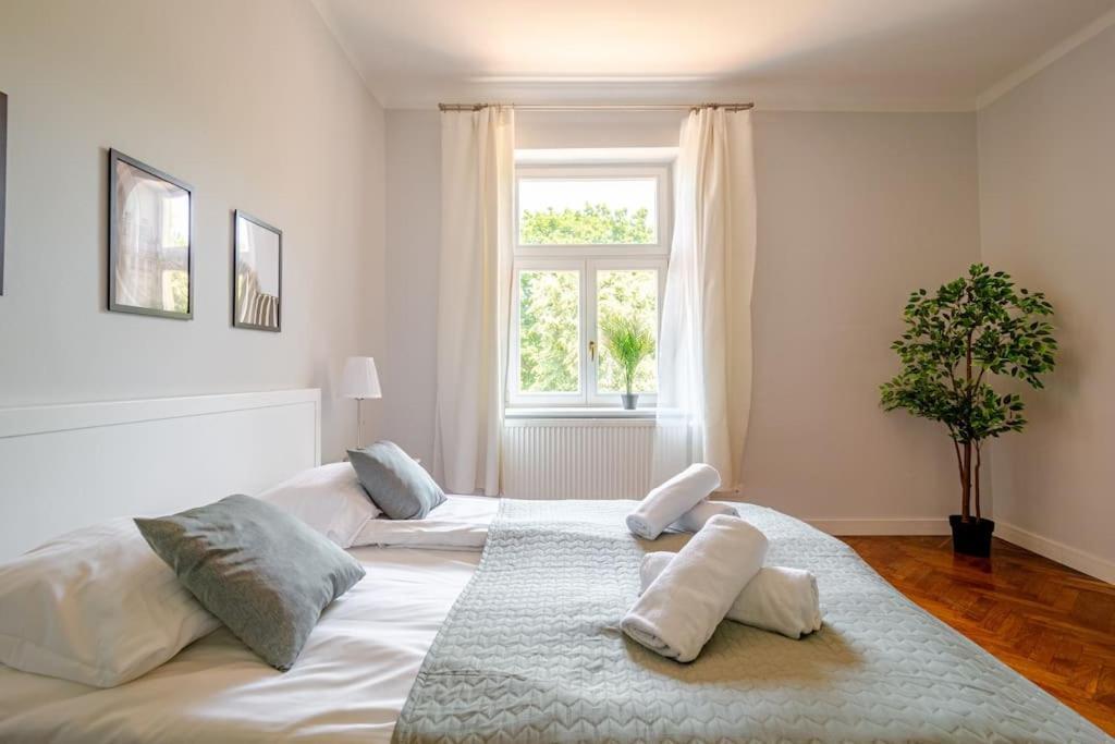 Florianska Gate Luxury Apartments Krasków Eksteriør bilde